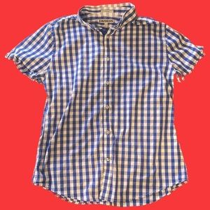 Express Men’s fitted short sleeve button up in size Large